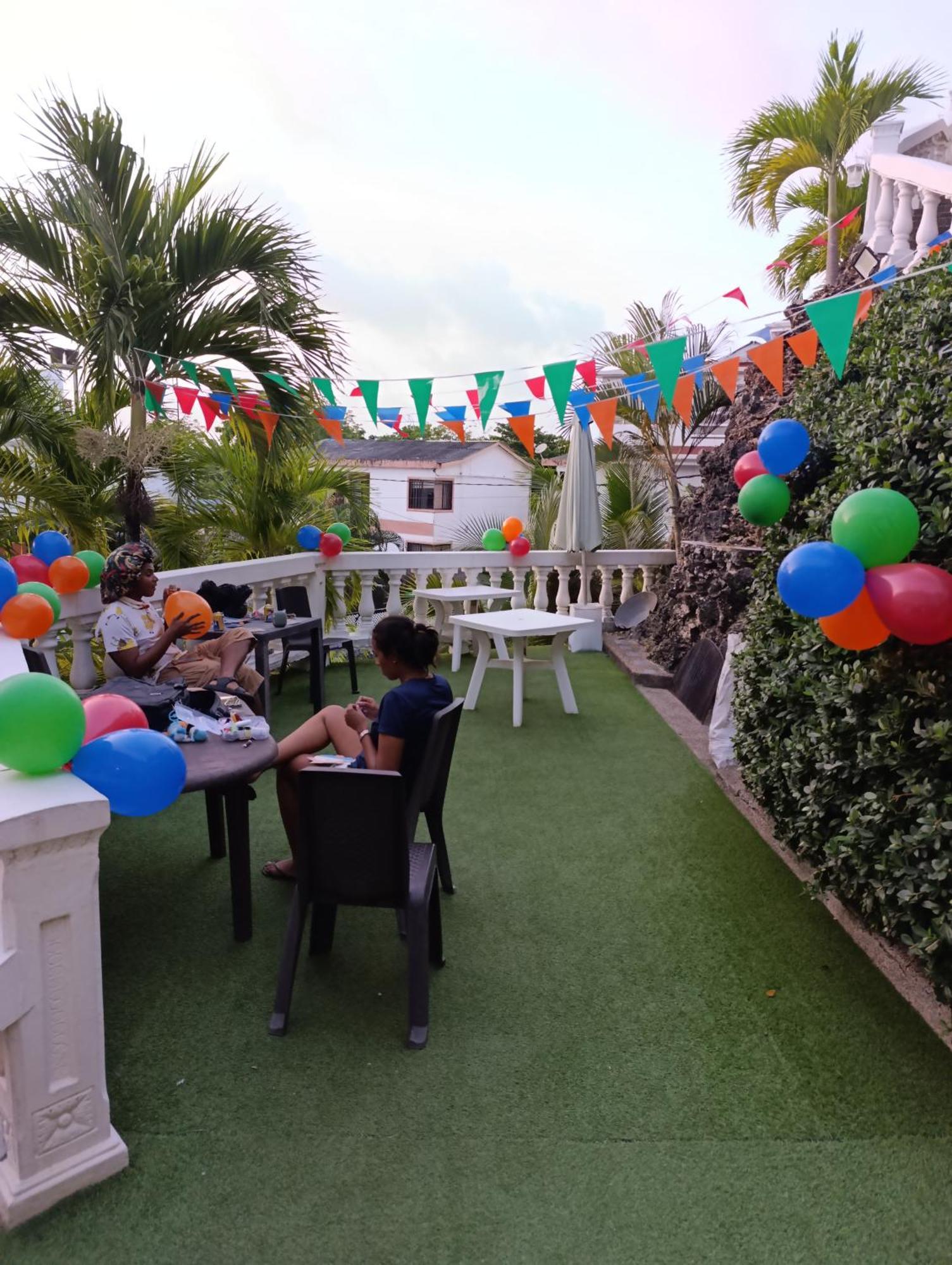 The Rock House Eco (adults Only) Couette-café 2*